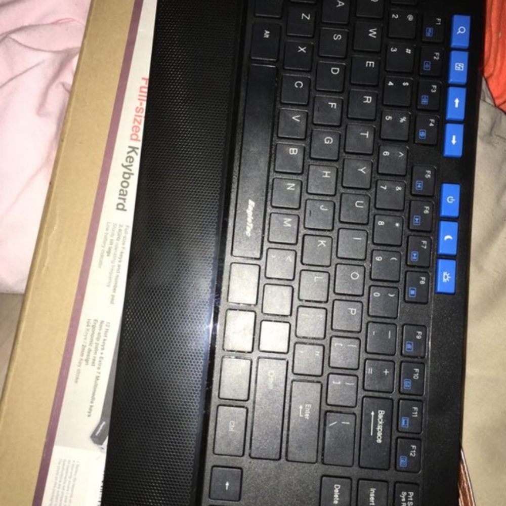 Bluetooth keyboard